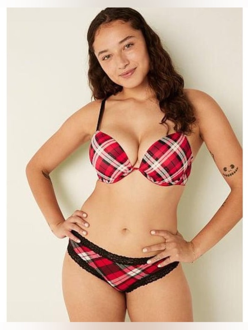 PINK Victoria Secret Red Plaid Push-Up Bra with Black Straps